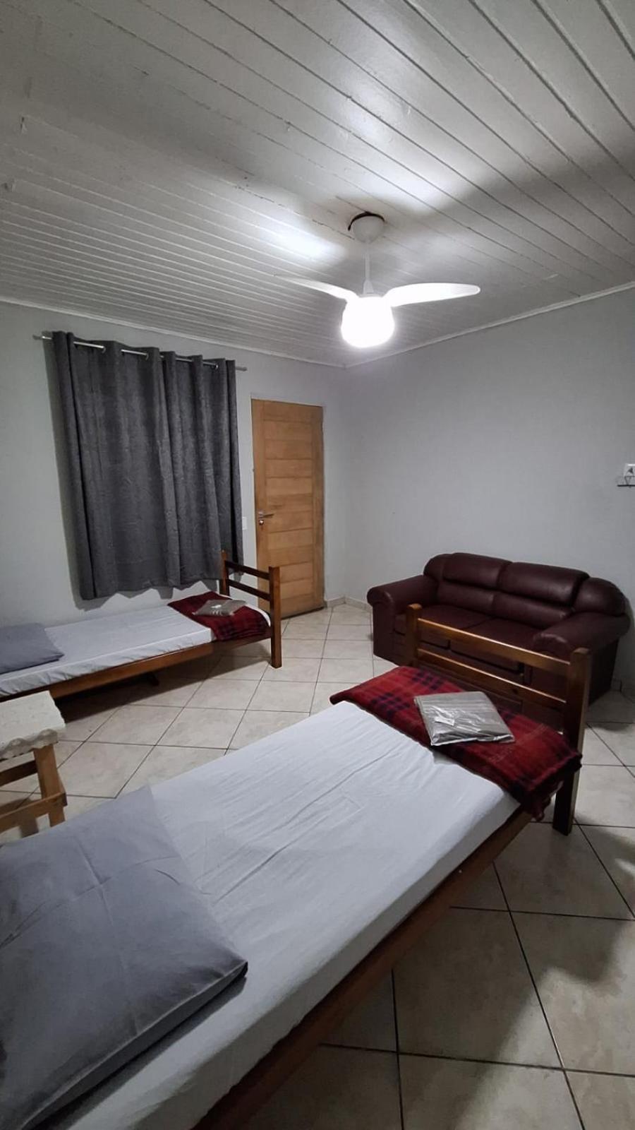 Hostel My House Quartos Perto Do Aeroporto De Гуарульюс Екстер'єр фото
